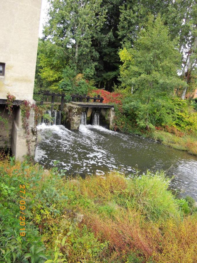 Dependance du Moulin Galuzot Bed & Breakfast Saint-Vallier  Bagian luar foto